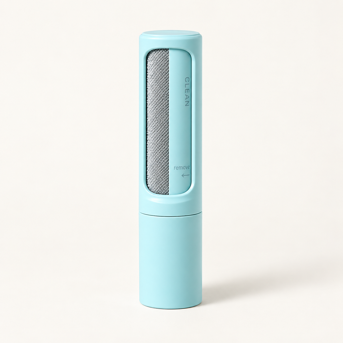Brosse anti-poils Furléo One bleue, vue entière sur fond clair